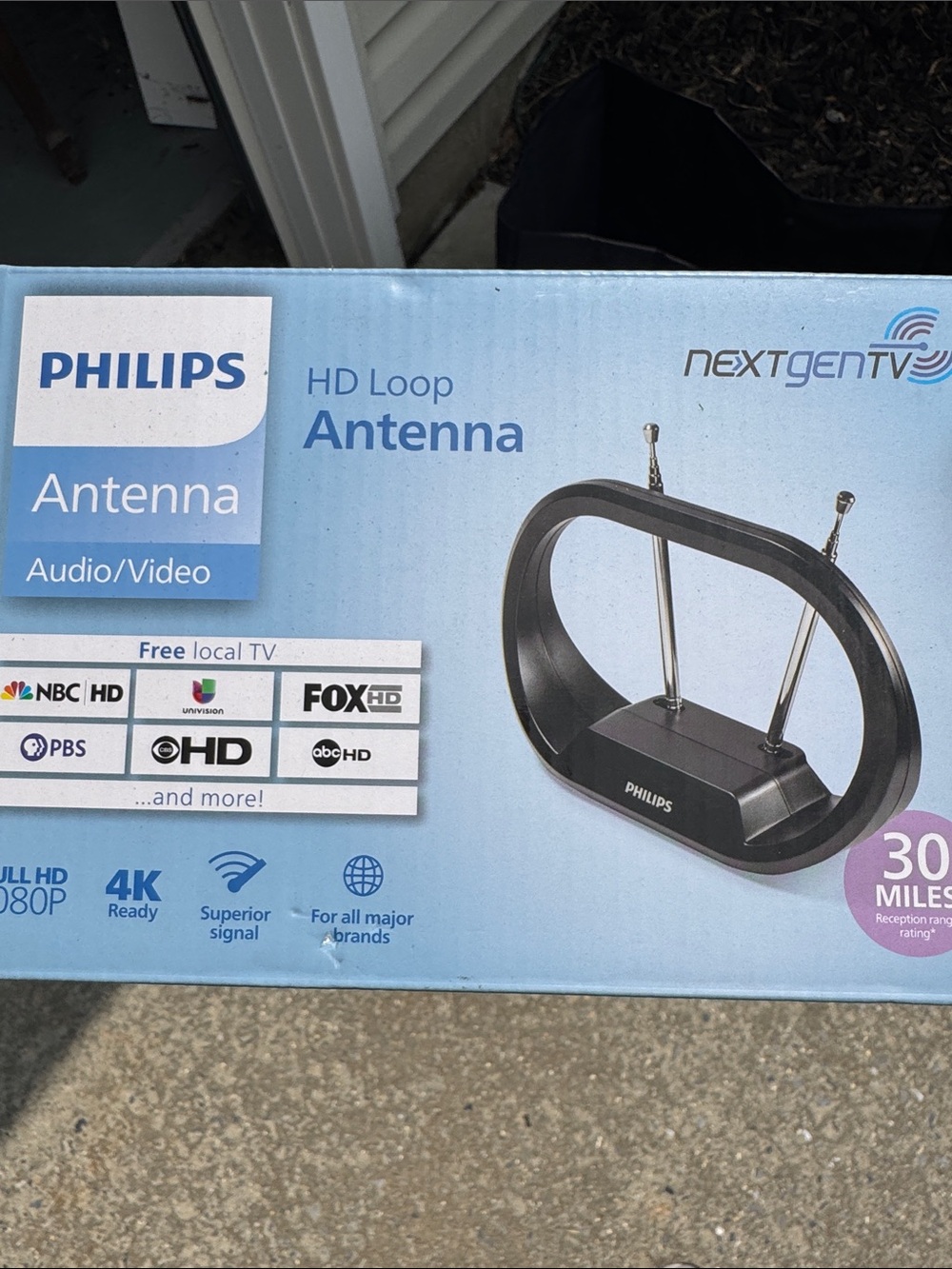 Philips Black HD Loop Antenna with Telescopic Rods